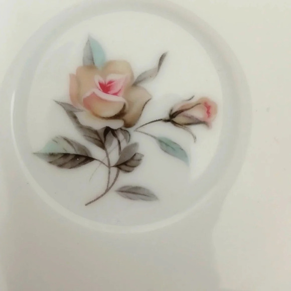 Vintage Noritake "Margo" 5605 Fine China Set of 4 Saucer 6" Plates Rose Japan - Picture 3 of 3
